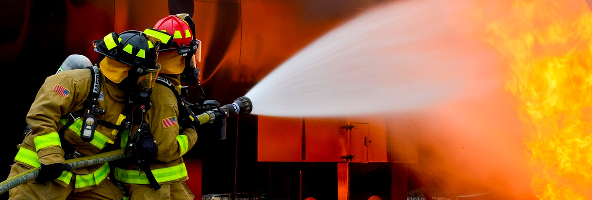 Conheça os 5 equipamentos essenciais para o combate a incêndio