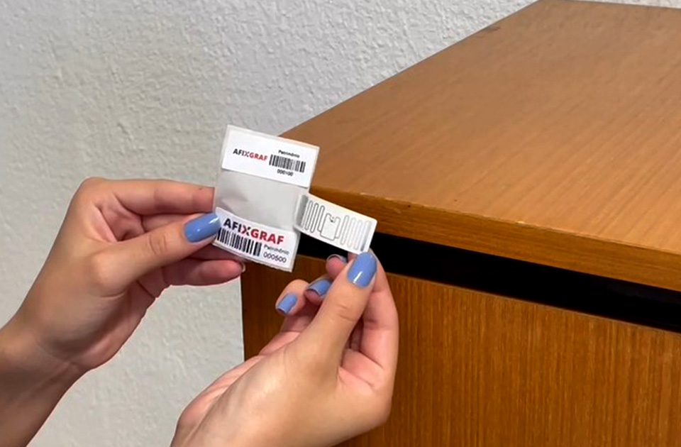 Etiqueta RFID para inventário